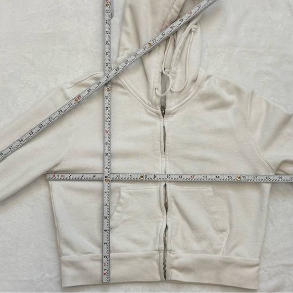 BRANDY MELVILLE Cropped Zip Up Hoodie White One Size Full Zip - Picture 9 of 9